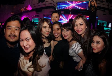 where to stay in jakarta for nightlife